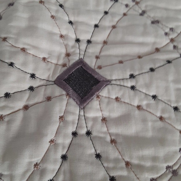 Home Classic Quilted Pillow Sham Wedding Ring Diamond Embroidered - Picture 5 of 7